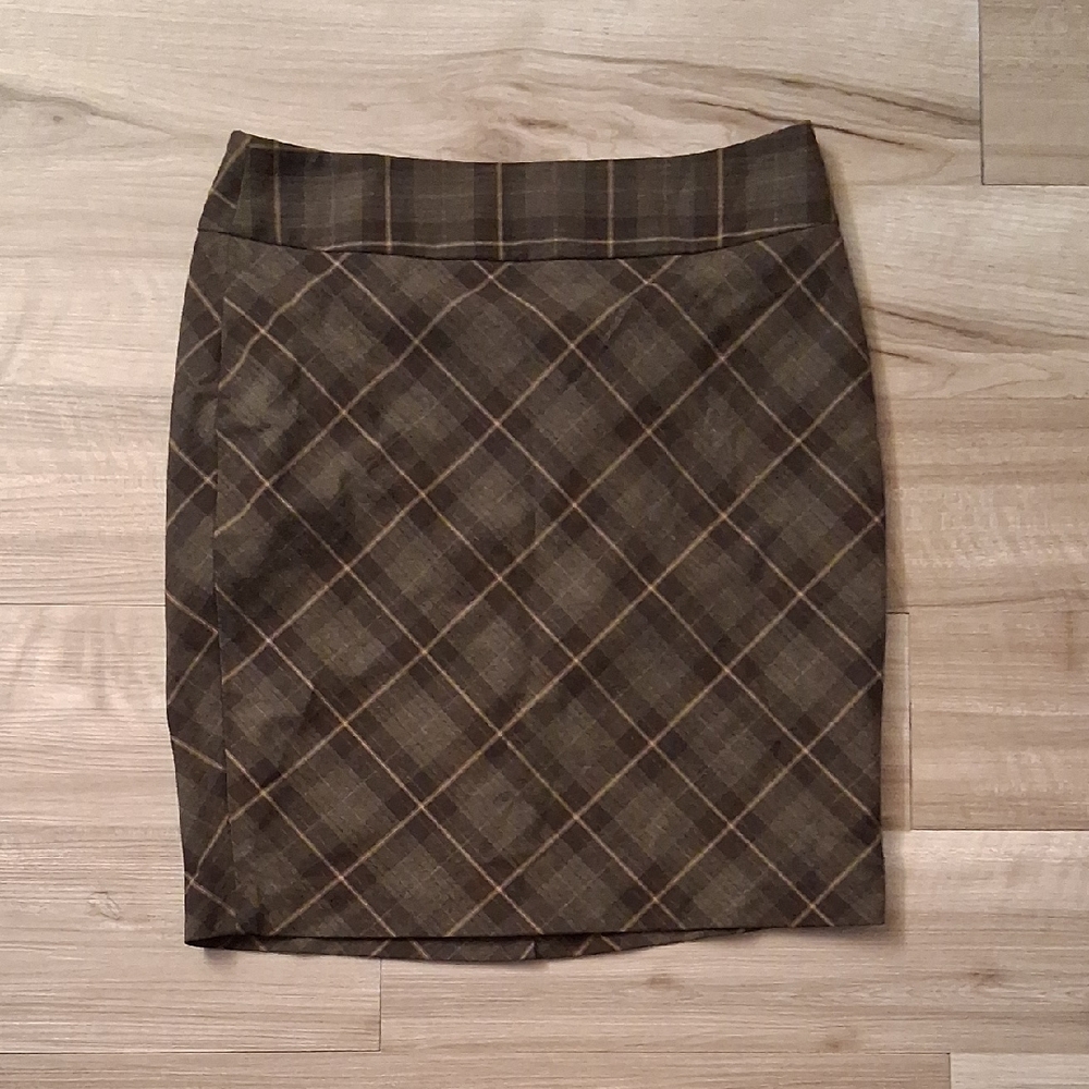 The Limited Brown Plaid Pencil Skirt